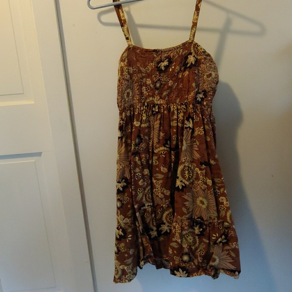 Earthy Floral Summer Dress - Picture 4 of 5